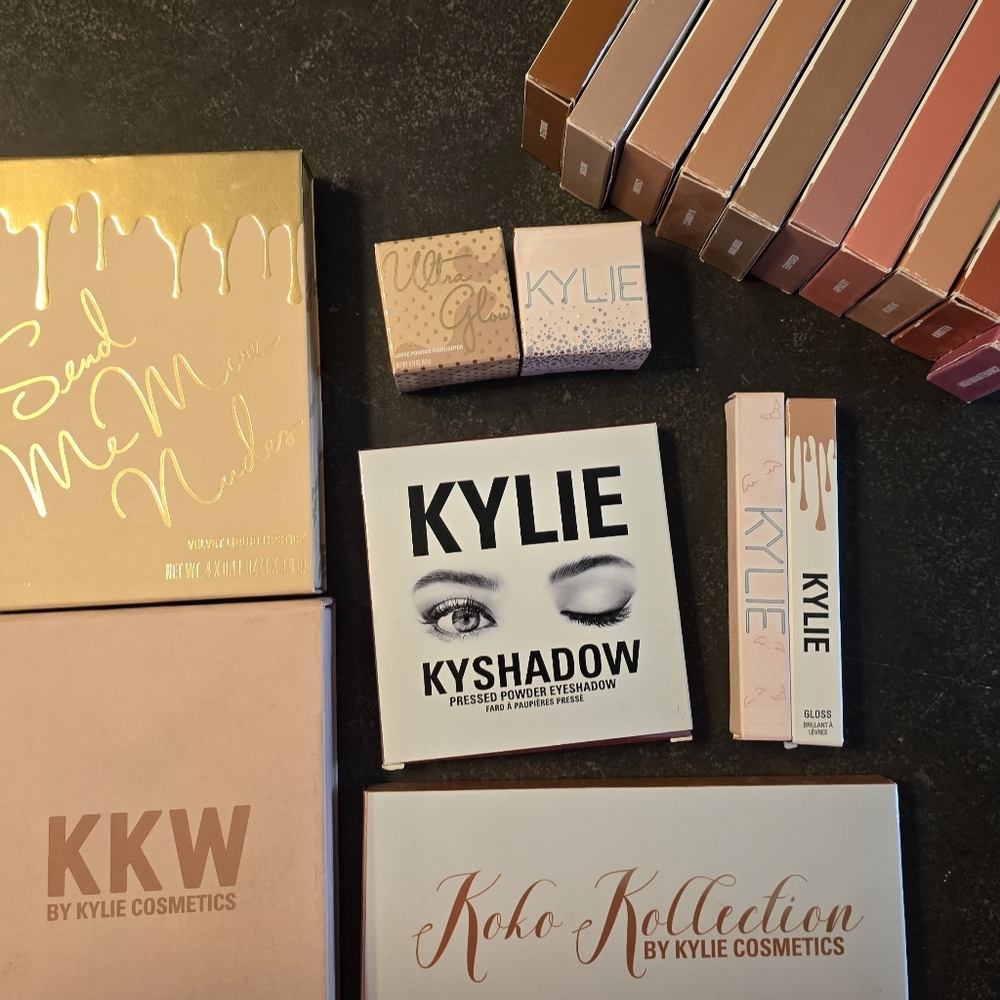 KYLIE COSMETICS BUNDLE